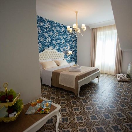 Sui Generis Tropea Luxury Rooms ภายนอก รูปภาพ