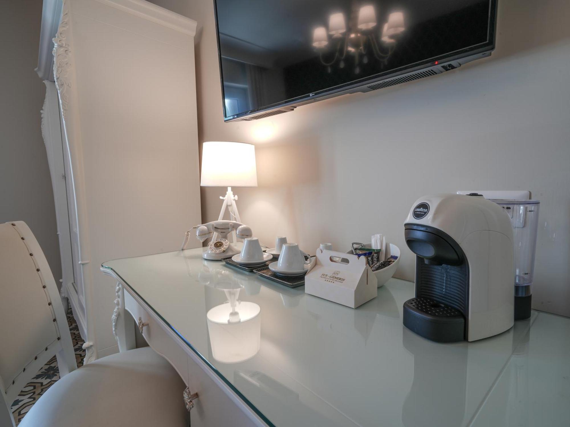 Sui Generis Tropea Luxury Rooms ภายนอก รูปภาพ